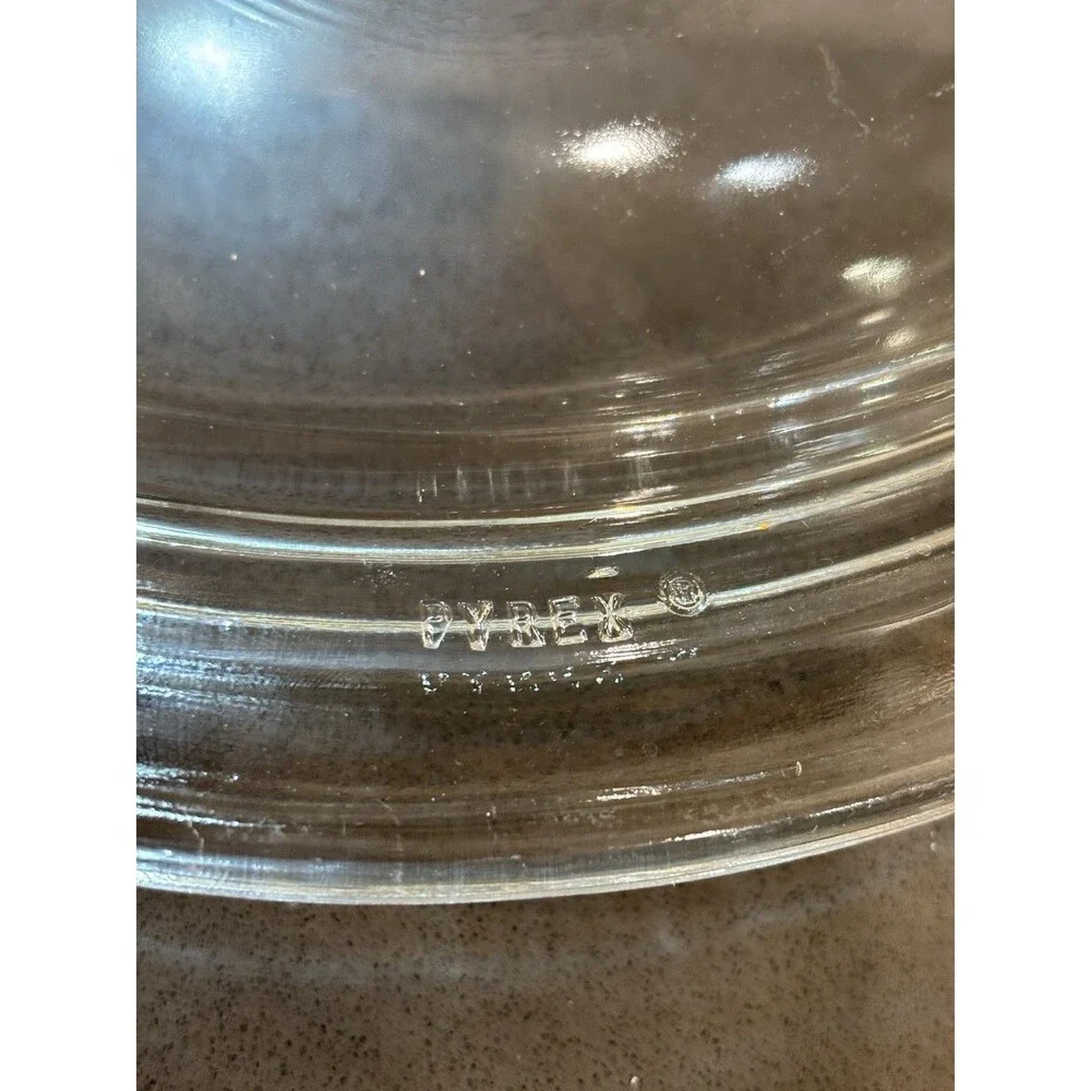 Vintage Pyrex 024 2 Quart Casserole Dish With Lid | Classic Ovenware Made in USA